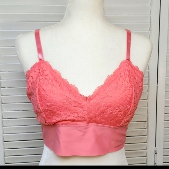NEW with tags Adrienne vittadini medium peach wireless bra - Picture 1 of 6